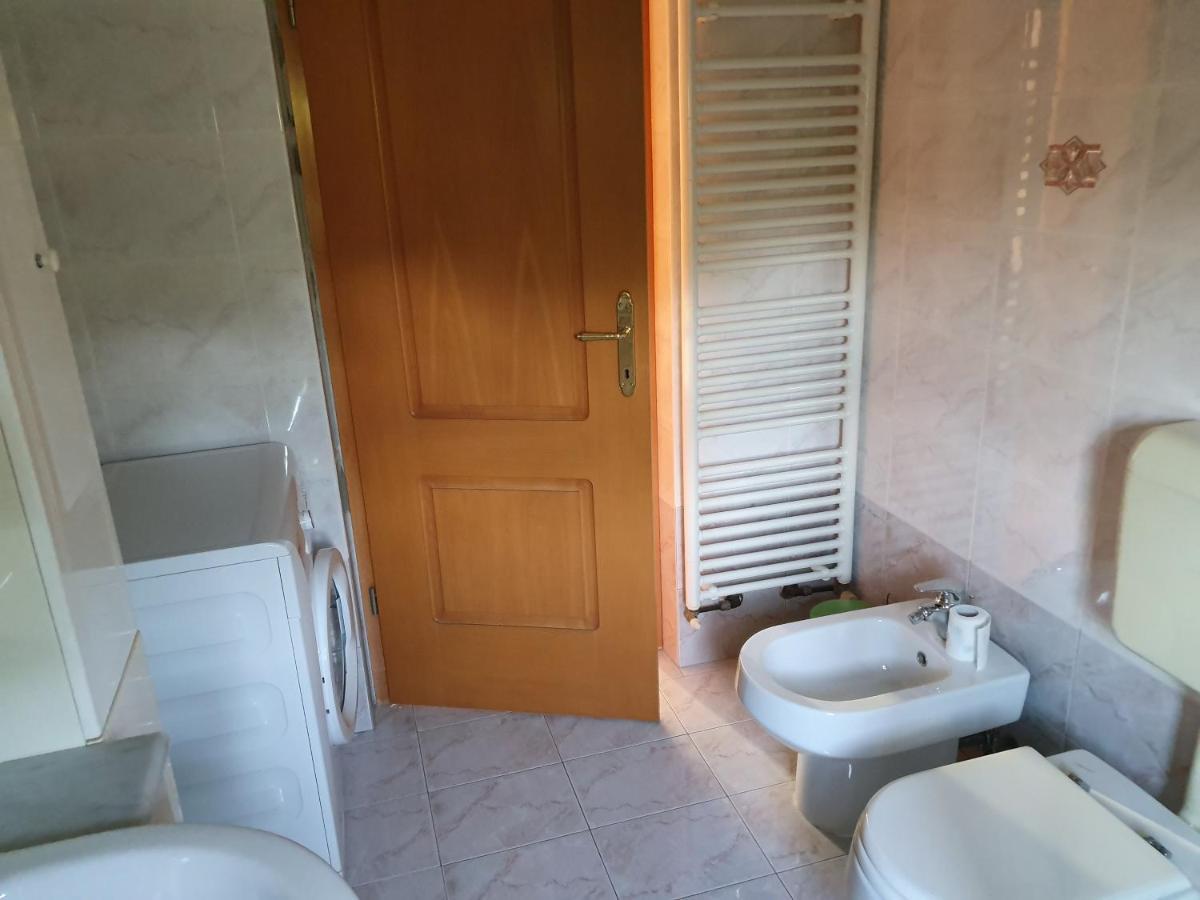 Apartma Aleksandra アンカラン エクステリア 写真