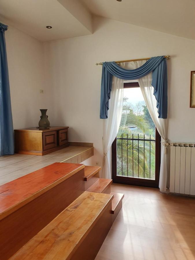 Apartma Aleksandra アンカラン エクステリア 写真